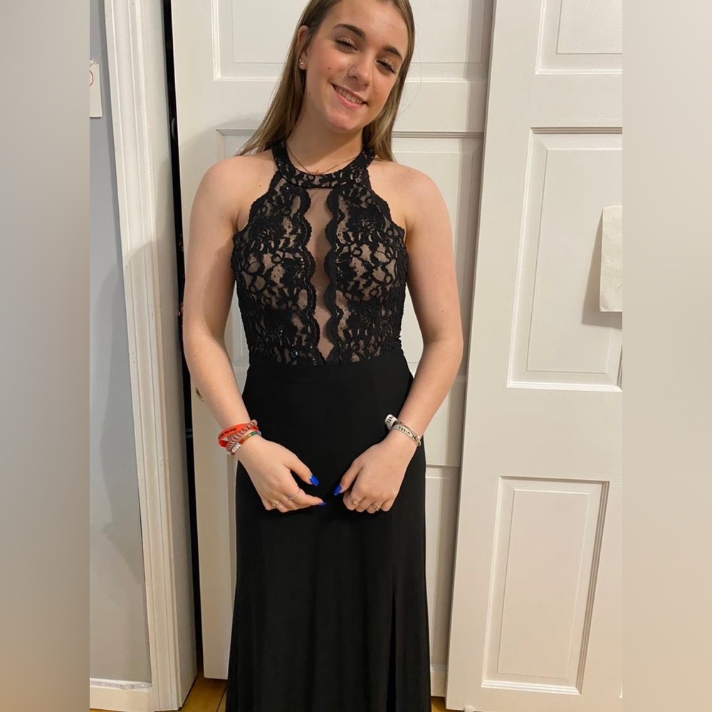 black prom dress